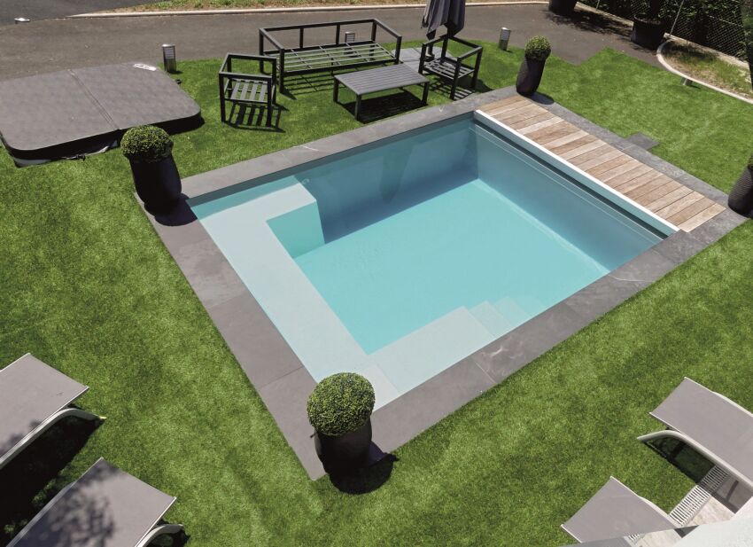 Mini-piscine coque